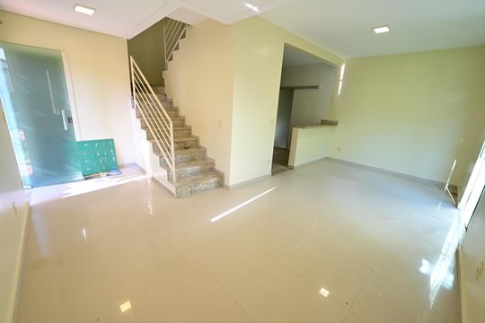 Casa de Condomínio para alugar com 3 quartos, 90m² em Jardim Imperial, Aparecida de Goiânia