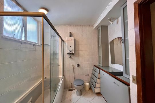 Apartamento para alugar com 3 quartos, 240m² em Lagoa, Rio de Janeiro