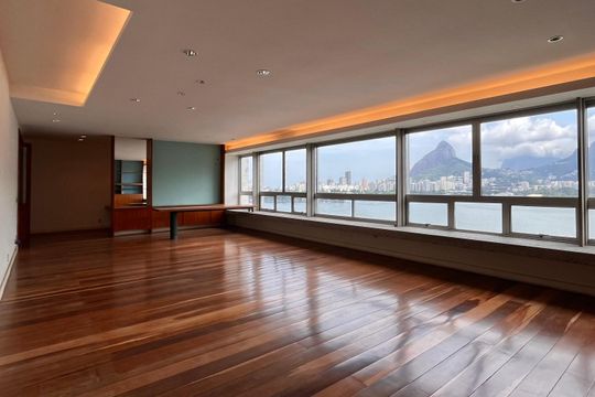 Apartamento para alugar com 3 quartos, 240m² em Lagoa, Rio de Janeiro