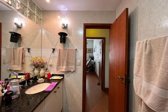 Apartamento à venda com 3 quartos, 159m² em Copacabana, Rio de Janeiro