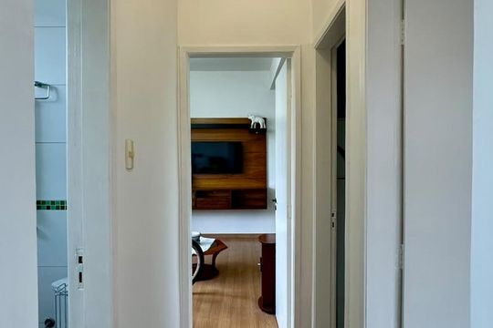 Corredor de apartamento para alugar com 2 quartos, 70m² em Padre Eustáquio, Belo Horizonte