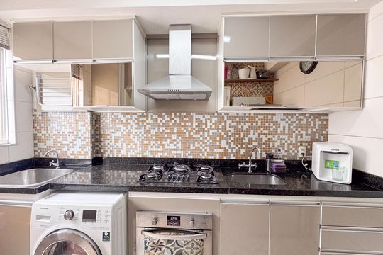 Cozinha de apartamento à venda com 2 quartos, 60m² em Jk, Contagem