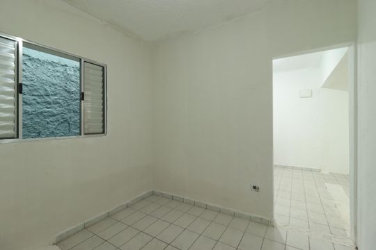 Quarto de casa para alugar com 1 quarto, 30m² em Condomínio Maracanã, Santo André