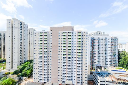 Vista  - Quarto 1  de apartamento para alugar com 2 quartos, 38m² em Picanço, Guarulhos