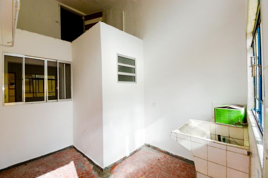 Área de Serviço de casa para alugar com 1 quarto, 40m² em Jardim Santa Emilia, Guarulhos