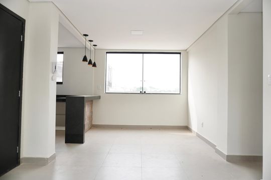 Sala de apartamento para alugar com 3 quartos, 117m² em Santa Tereza, Belo Horizonte