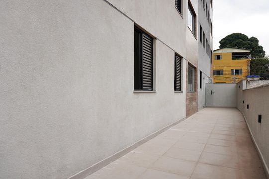 Área Privativa de apartamento para alugar com 3 quartos, 117m² em Santa Tereza, Belo Horizonte