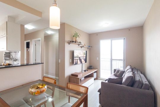 Apartamento para alugar com 2 quartos, 48m² em Vila da Oportunidade, Carapicuíba