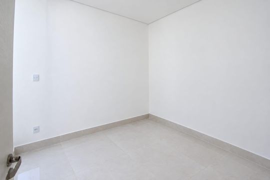 Casa de Condomínio para alugar com 5 quartos, 400m² em Ade Águas Claras, Brasília