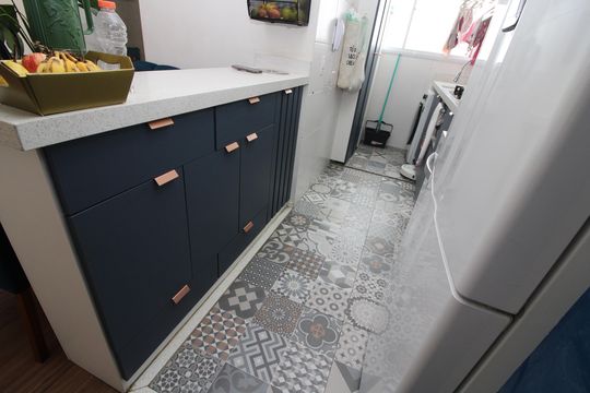Cozinha de apartamento para alugar com 2 quartos, 41m² em Vila Penteado, São Paulo
