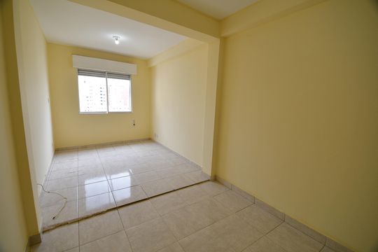 Quarto de kitnet/studio para alugar com 1 quarto, 30m² em Centro, Campinas
