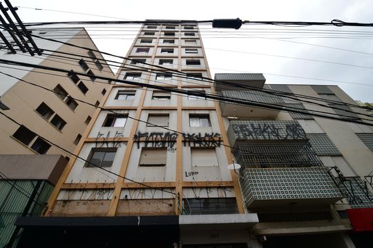 Fachada do Prédio de kitnet/studio para alugar com 1 quarto, 30m² em Centro, Campinas