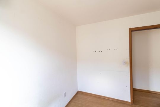 Quarto 1 de apartamento para alugar com 2 quartos, 45m² em Campo Grande, Rio de Janeiro