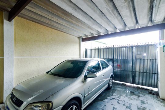 Garagem  de casa à venda com 1 quarto, 171m² em Cidade Brasil, Guarulhos
