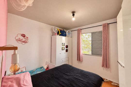 Quarto 1 de apartamento para alugar com 2 quartos, 50m² em Conceicao, Osasco