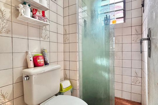 Banheiro de apartamento para alugar com 2 quartos, 50m² em Conceicao, Osasco