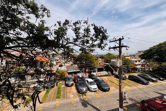 Vista quartos  de apartamento para alugar com 2 quartos, 50m² em Conceicao, Osasco