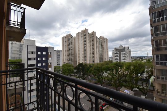 Vista de apartamento à venda com 1 quarto, 33m² em Guaíra, Curitiba