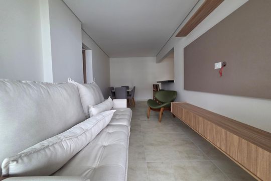 Apartamento para alugar com 2 quartos, 85m² em Vilamar, Praia Grande