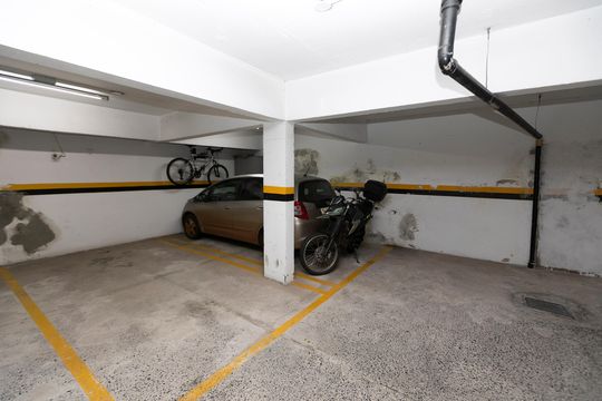GARAGEM de apartamento à venda com 1 quarto, 32m² em Vila Itapura, Campinas