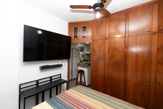 QUARTO de apartamento à venda com 1 quarto, 32m² em Vila Itapura, Campinas