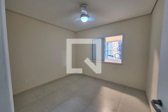 Casa à venda com 6 quartos, 389m² em Vila Missionaria, São Paulo