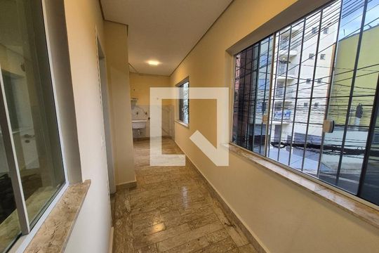 Casa à venda com 6 quartos, 389m² em Vila Missionaria, São Paulo