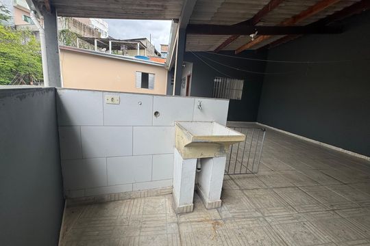 Área de Serviço de casa para alugar com 2 quartos, 80m² em Novo Osasco, Osasco