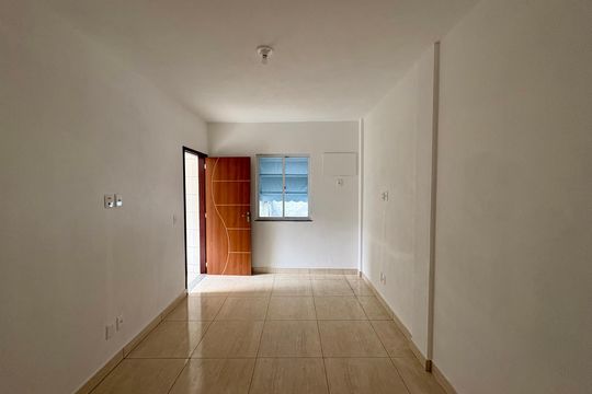 Quarto de kitnet/studio para alugar com 1 quarto, 25m² em Curicica, Rio de Janeiro