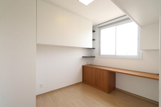 Quarto  de apartamento para alugar com 1 quarto, 29m² em Parque Industrial Tomas Edson, São Paulo