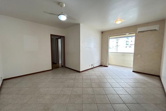 Apartamento para alugar com 3 quartos, 89m² em Trindade, Florianópolis