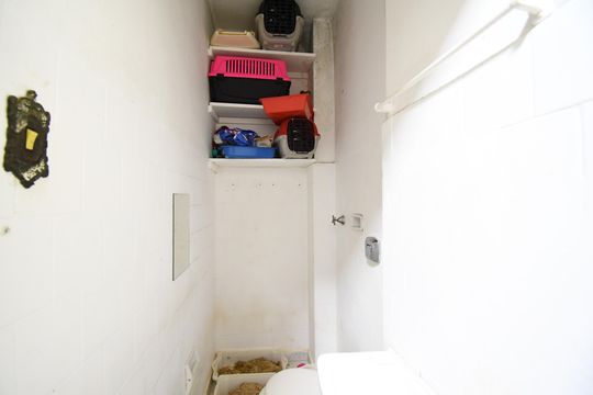 Lavabo da Área de Serviço de apartamento à venda com 3 quartos, 89m² em Centro, Curitiba