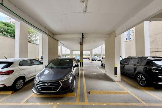 Garagem  de apartamento para alugar com 2 quartos, 98m² em Campo Belo, São Paulo