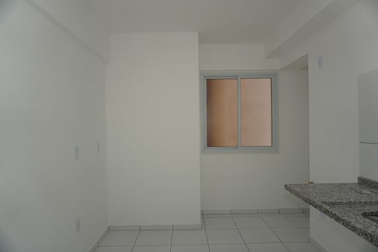 Cozinha de apartamento para alugar com 3 quartos, 125m² em Jardim Santa Barbara, Embu das Artes