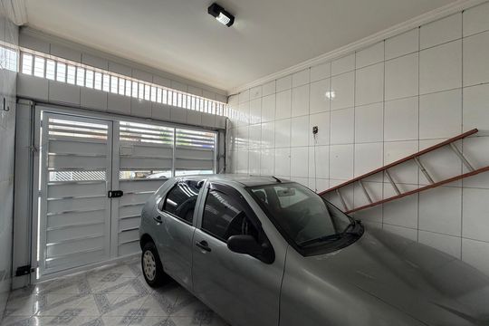 Garagem de casa à venda com 6 quartos, 225m² em Ferrazópolis, São Bernardo do Campo