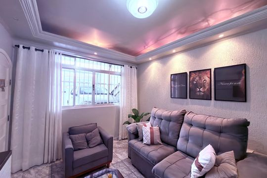 Sala de casa à venda com 6 quartos, 225m² em Ferrazópolis, São Bernardo do Campo
