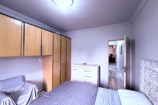 Quarto 1  de casa à venda com 6 quartos, 225m² em Ferrazópolis, São Bernardo do Campo