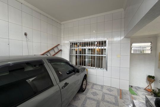 Garagem de casa à venda com 6 quartos, 225m² em Ferrazópolis, São Bernardo do Campo