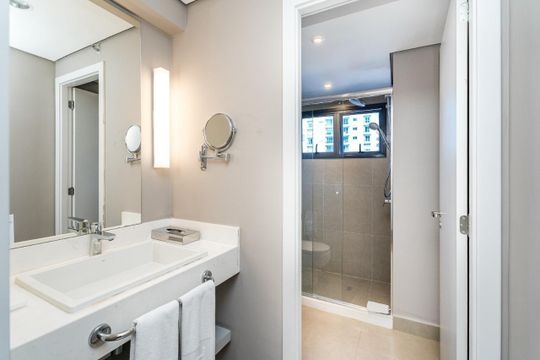 Apartamento à venda com 1 quarto, 30m² em Centro, Curitiba