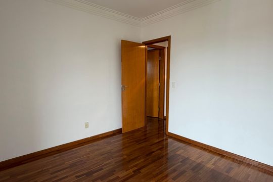 Quarto  de apartamento para alugar com 2 quartos, 67m² em Santa Maria, São Caetano do Sul