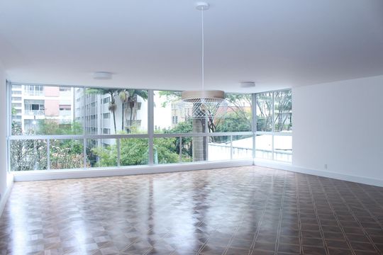 Apartamento à venda com 2 quartos, 201m² em Higienópolis, São Paulo
