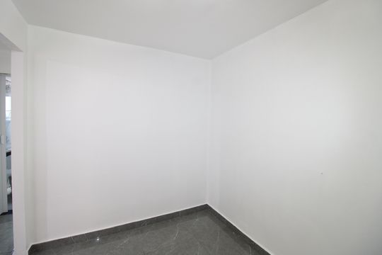 Quarto 1 de apartamento para alugar com 2 quartos, 48m² em Cidade Tiradentes, São Paulo