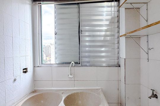 Área de Serviço de kitnet/studio à venda com 2 quartos, 68m² em Liberdade, São Paulo