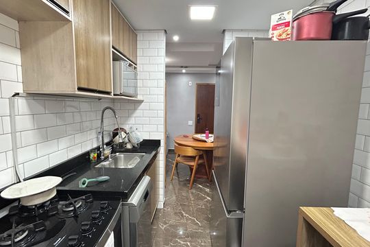 Cozinha de apartamento à venda com 2 quartos, 47m² em Vila Sao Gabriel, Guarulhos