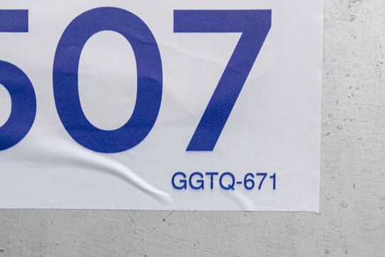 Código da placa de casa para alugar com 2 quartos, 80m² em Irajá, Rio de Janeiro
