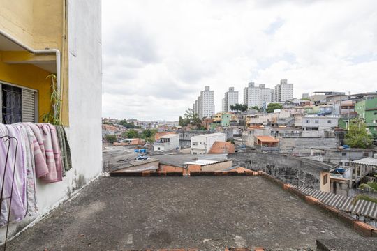 Vista de casa para alugar com 3 quartos, 125m² em Veloso, Osasco