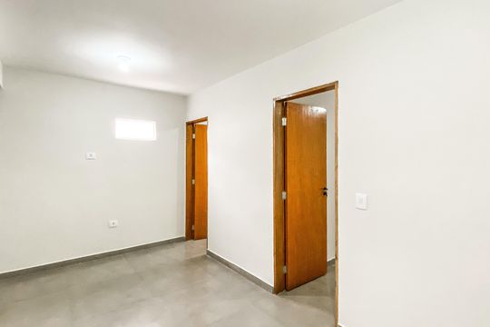 Sala/cozinha de apartamento para alugar com 2 quartos, 50m² em Vila Dalila, São Paulo