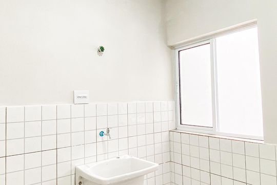 Área de Serviço de apartamento para alugar com 2 quartos, 50m² em Vila Dalila, São Paulo