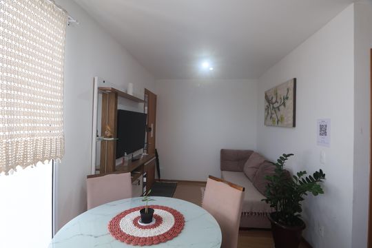 Sala de apartamento à venda com 2 quartos, 42m² em Igara, Canoas