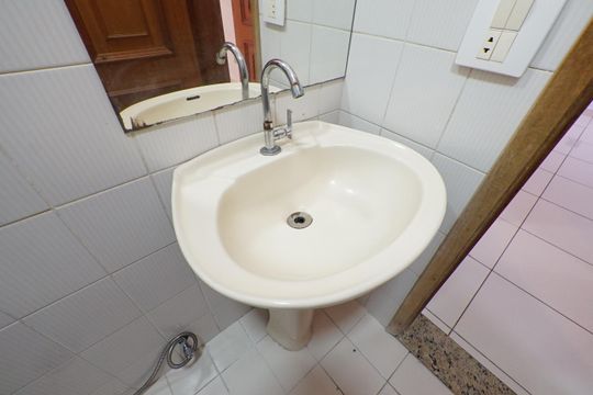 Banheiro de apartamento à venda com 1 quarto, 39m² em Paraíso, São Paulo